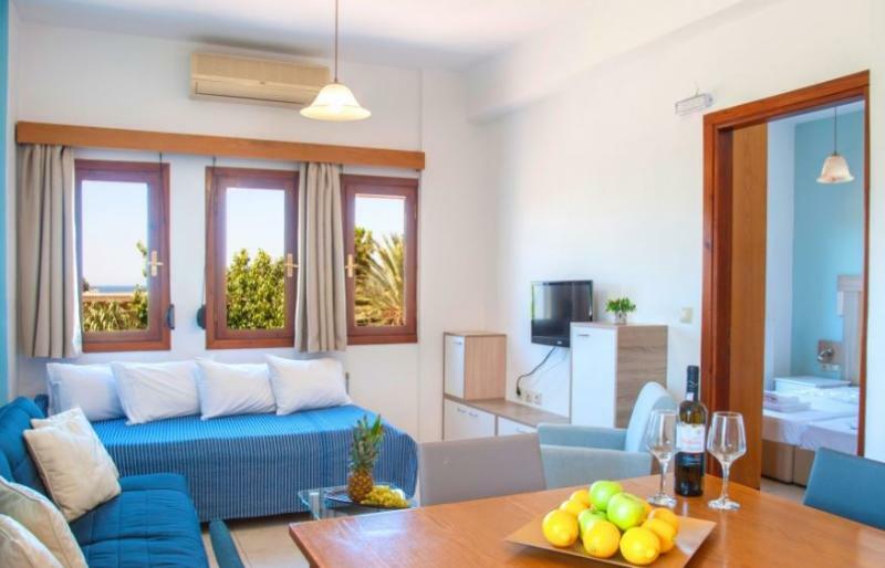 Island Villa Heated Pool 耶奥伊乌波利斯 外观 照片